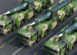 В Китае прошел военный парад. Китай рад, а соседи в шоке (фото)