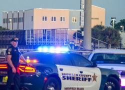 Стрілянина у школі в США: 17 загиблих, нападника арештували