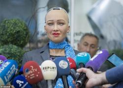 Матриця стане ... матінкою? Румунський прем'єр призначив социальним радником штучний інтелект
