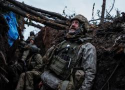 Погляд з окопа, відбитого у ворога, якого ЗСУ женуть все далі від рідного порога