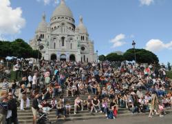 У Парижі хочуть заборонити здачу квартир туристам у центрі міста