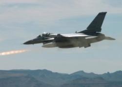 Сирия сбила российский военный самолет, пытаясь отразить ракетный обстрел Израиля